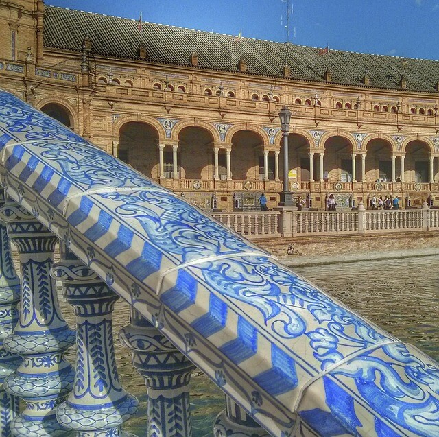 Feria de Abril - What else to do and see: Seville, Plaza de Espana