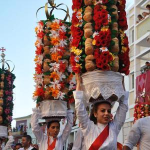 Festa dos Tabuleiros Cortejo dos Tabuleiros