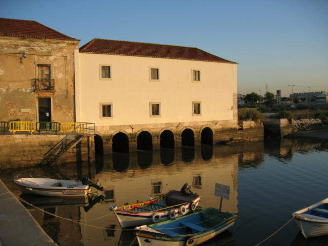 Feira Medieval Alhos Vedros - building in the village